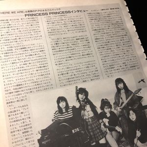 富田京子の値段と価格推移は 49件の売買情報を集計した富田京子の価格や価値の推移データを公開