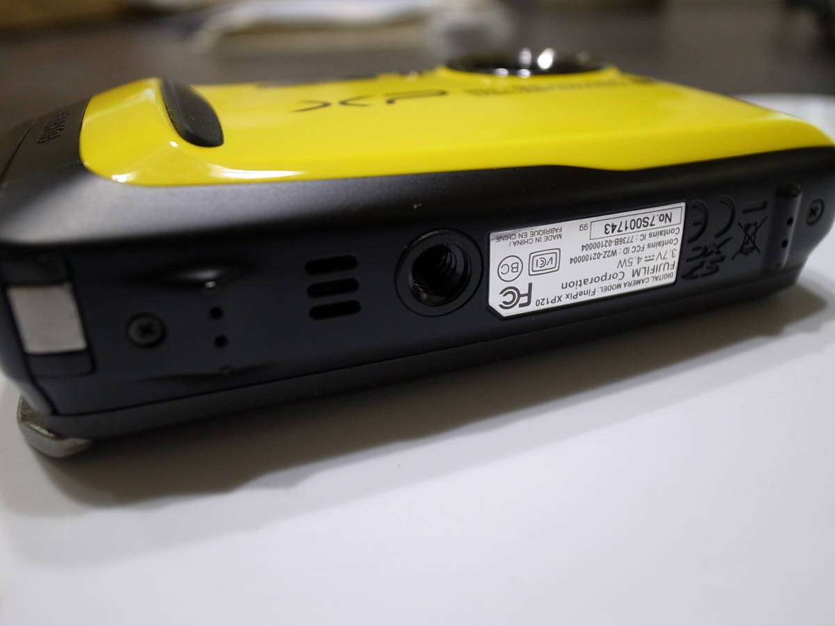富士フィルム FINEPIX XP120 イエロー ② /20m防水・Wi-Fi・1.75m耐