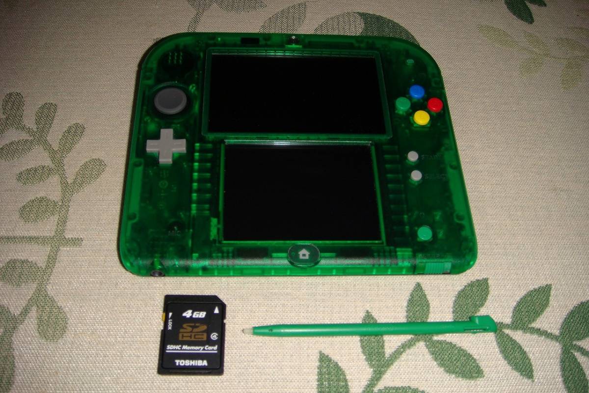 □ ニンテンドー2DS ポケットモンスター 緑 限定パック