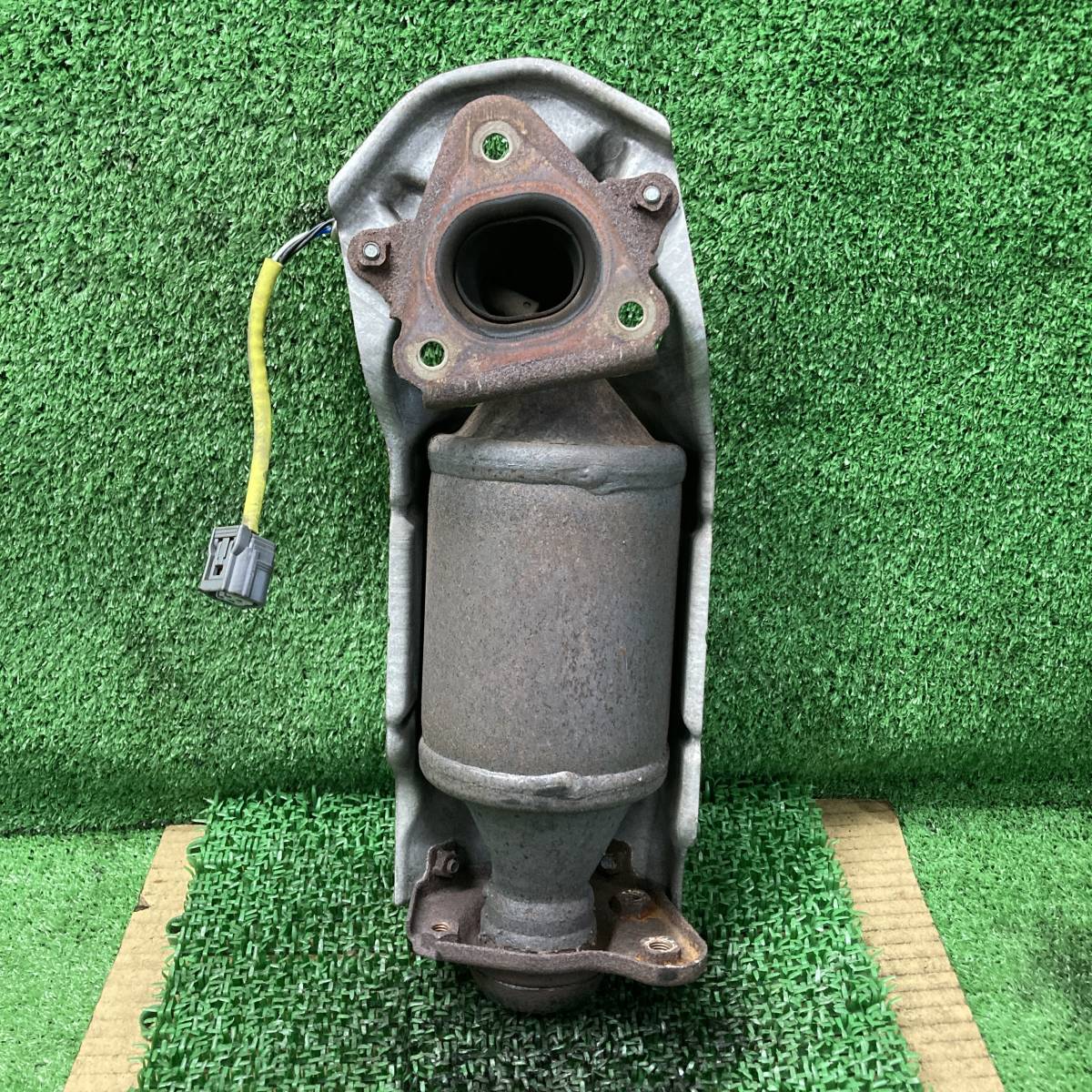 ライフ ホンダ 触媒 JB5 ジャンク 素材 P07A キャタライザー JB5