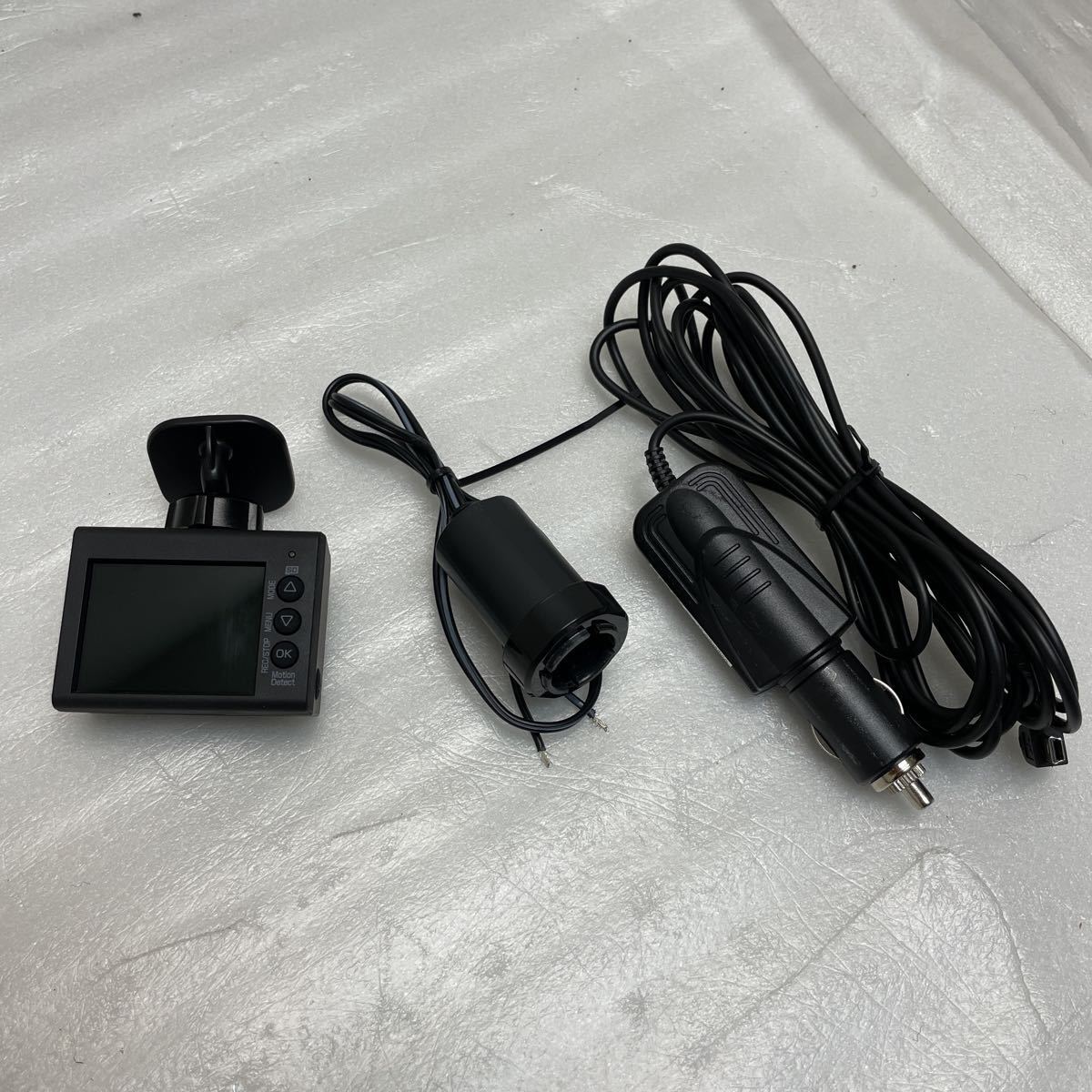 美品☆小型ドライブレコーダー☆Yupitequユピテル☆DRY-ST1700☆フルHD