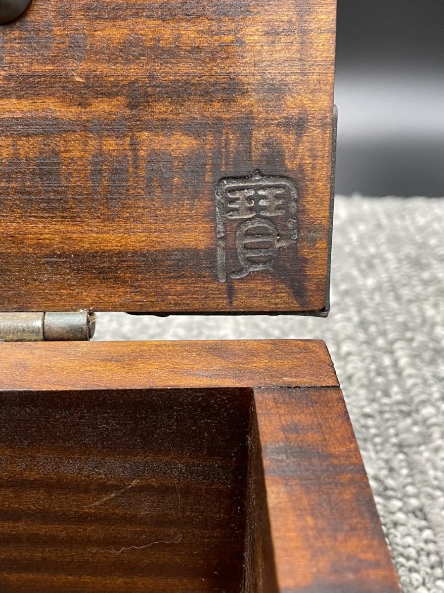 美術品・アンティーク・コレクション 432 アンティーク 千両箱 型 貯金