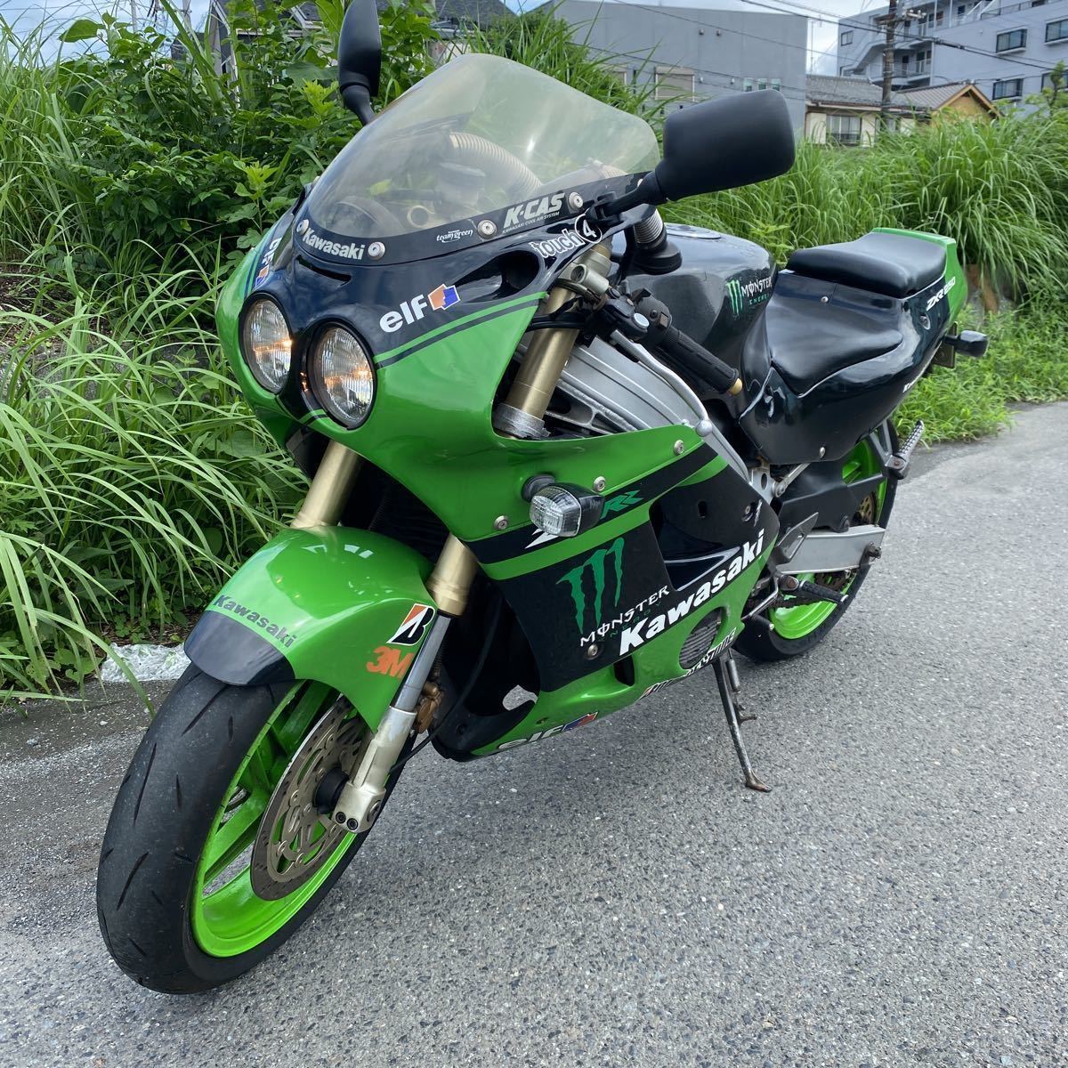 ぴちゃ KAWASAKI ZXR250A ガチャピン F1サウンド ETC付き タイヤほぼ の入札