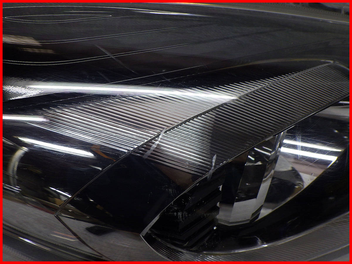 NHP10 アクア 右側 トヨタ 破損なし ヘッド NHP10 後期 アクア 右