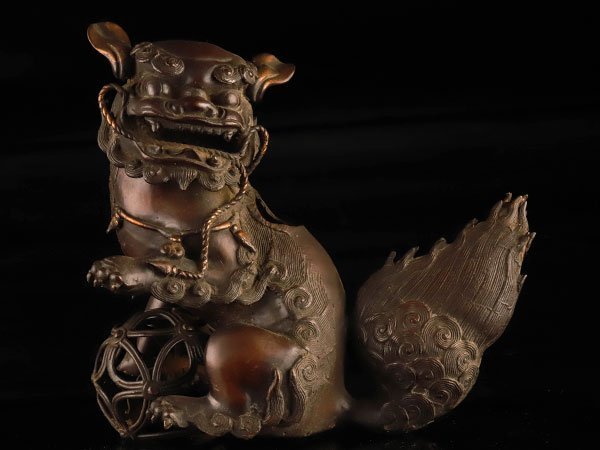 流】古美術品 銅製 玉獅子置物 香炉 KJ370 古銅 | 玉取獅子香炉 「