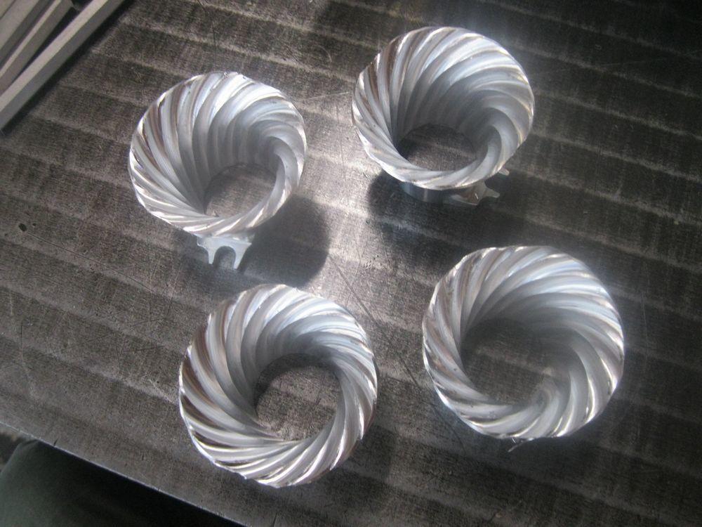 FCRスモールボディー用渦巻きファンネル全長50mm4ヶ組