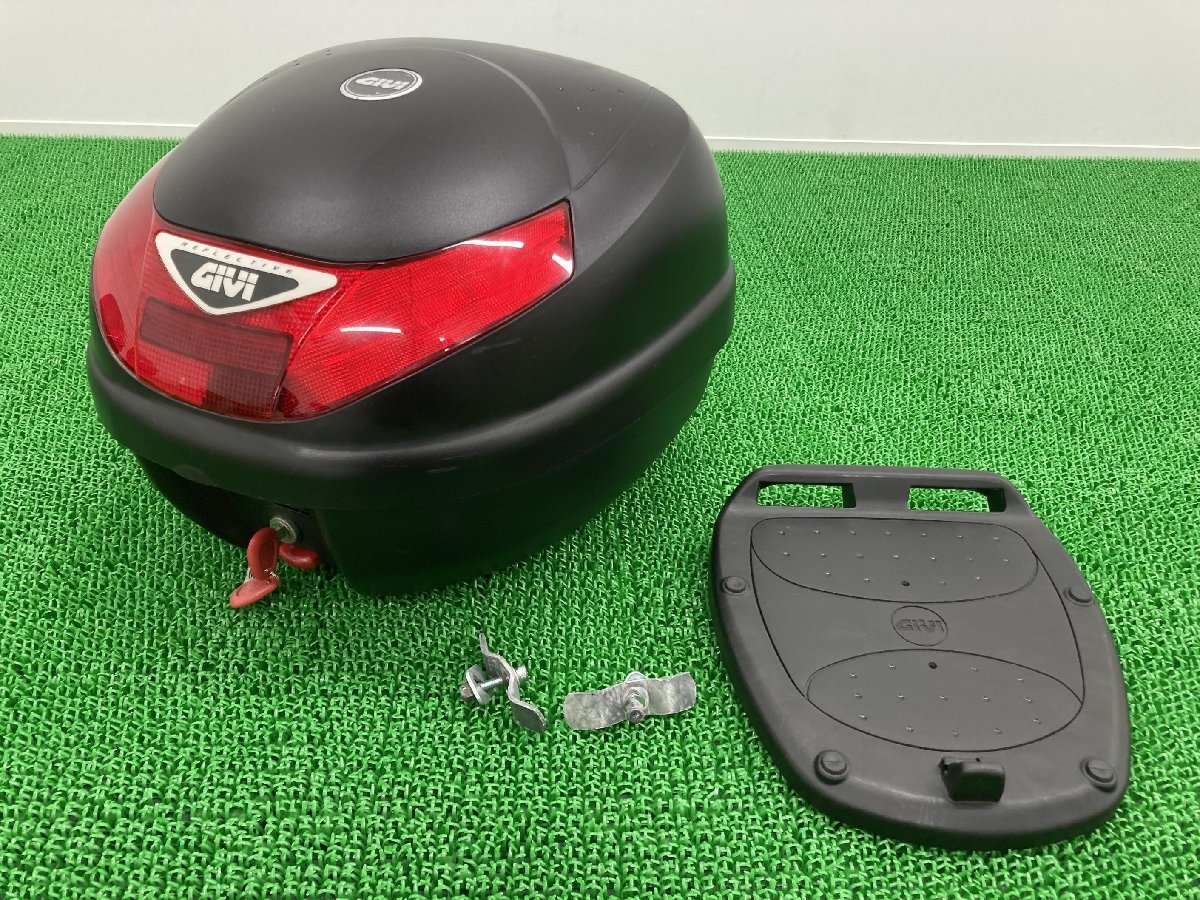 GIVI製 トップケース 社外 中古 バイク 部品 リアボックス テール