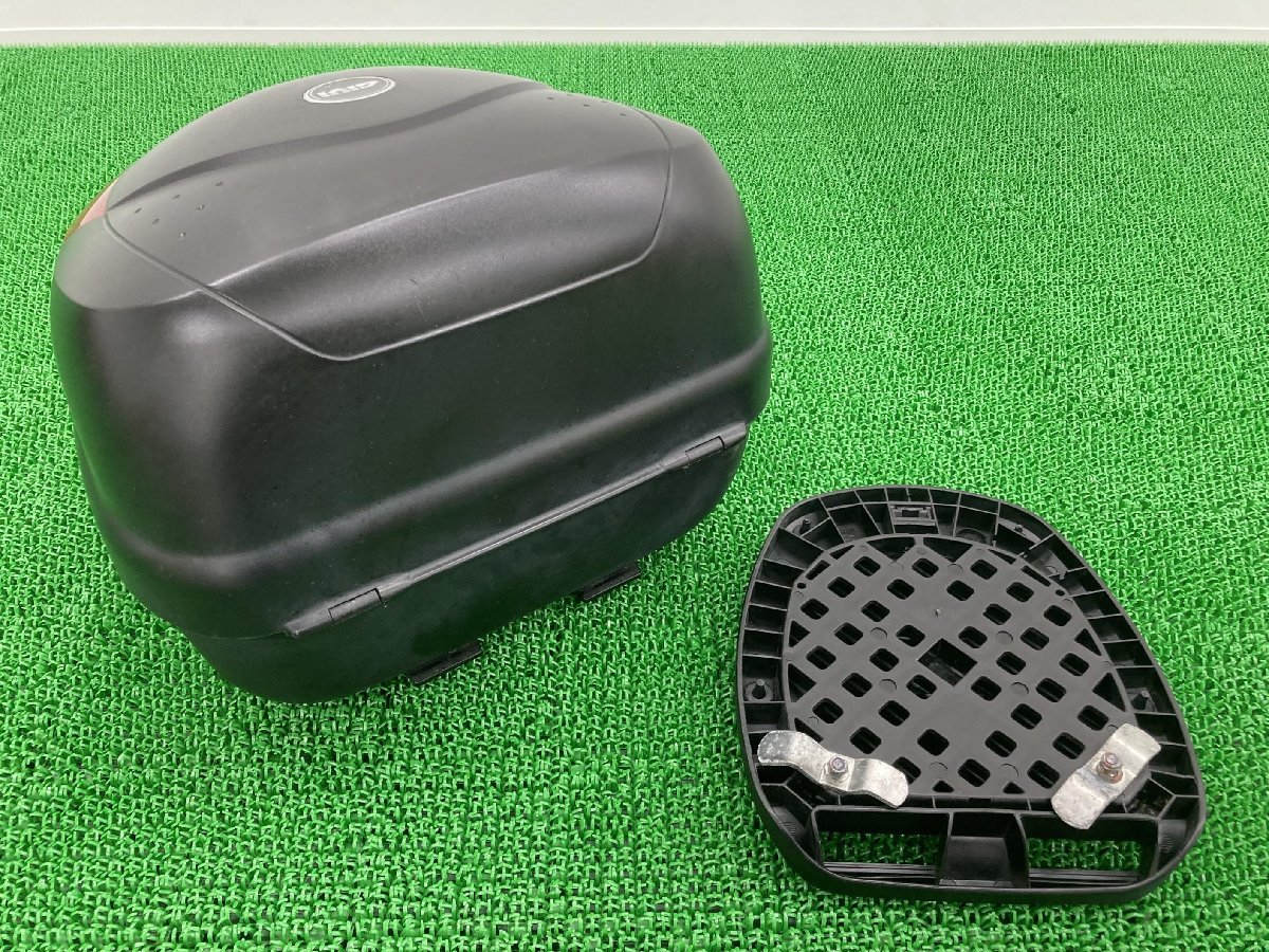 GIVI製 トップケース 社外 中古 バイク 部品 リアボックス テール