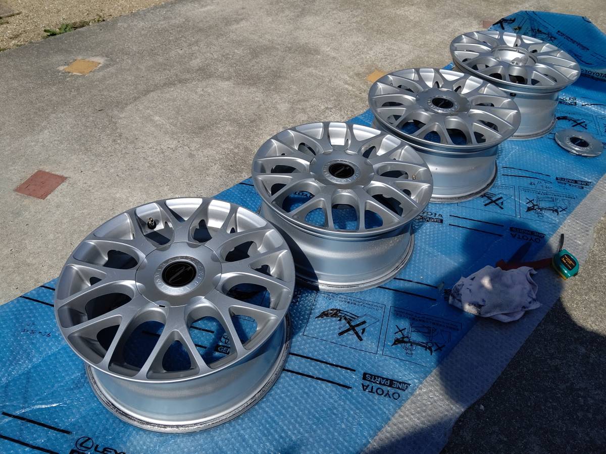  売切 BS RAGTIME ラグタイム キズ所々 4本 車種不明 4穴 マルチ シルバー 15インチ アルミ ホイール PCD 100 114.3 ET38 15&times;6.5J 2個口(社外品)｜売買されたオークション情報、yahooの商品情報をアーカ 4穴