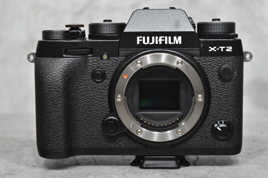 FUJIFILM ミラーレス一眼 X-T2 ボディ グラファイト