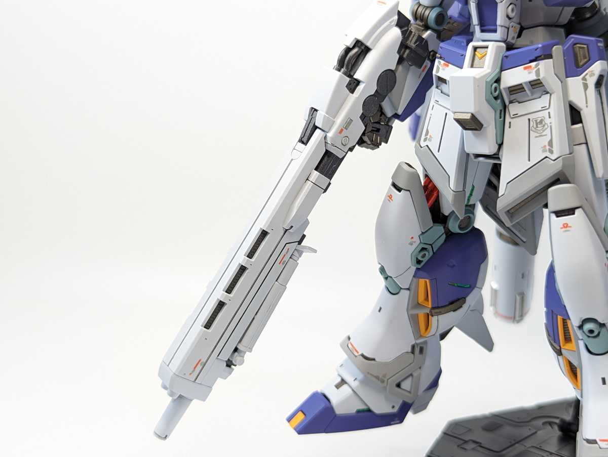完成品 塗装改修済 バンダイ RG1/144 Hi-vガンダム ハイパーメガライフ