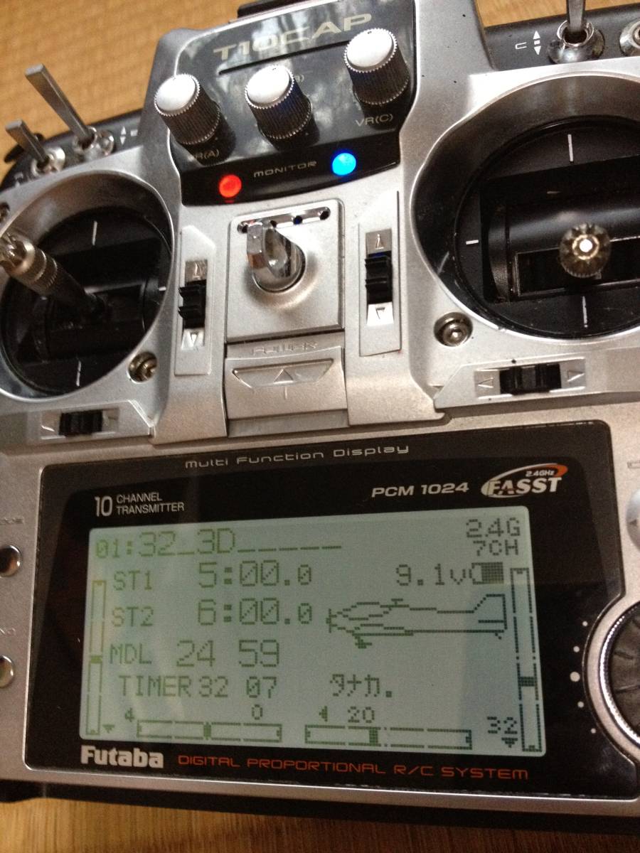 FUTABA フタバ PCM 1024 T10CAP・TM-10 FASST 2.4GHz 送信機