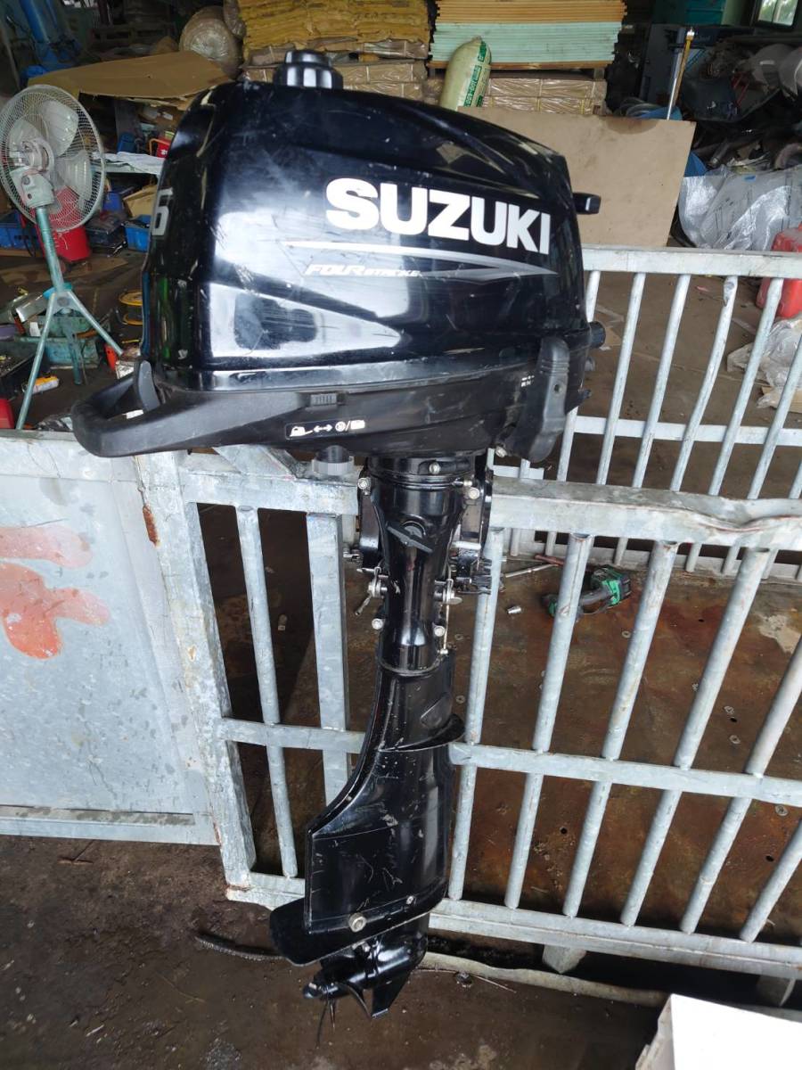 スズキ小型船舶用船外機4馬力 （スズキ 小型船舶用船外機 DF6A 