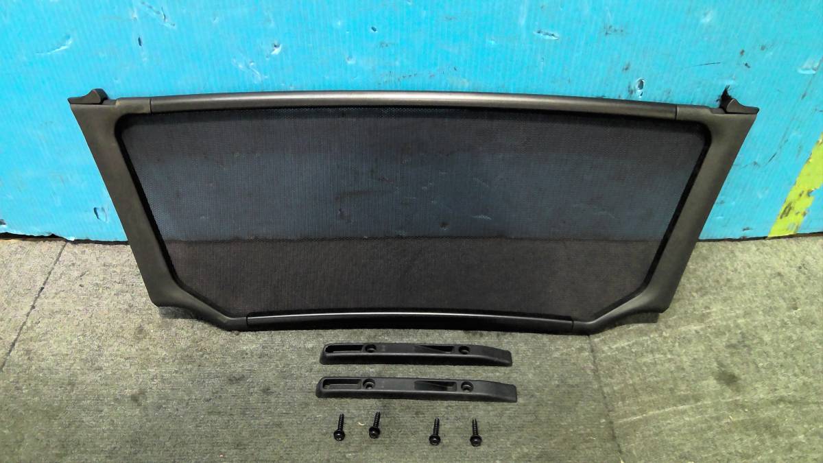 ＢＭＷＺ４　ＢＴ２５　Ｅ８５　ウインドウディフレクター　中古