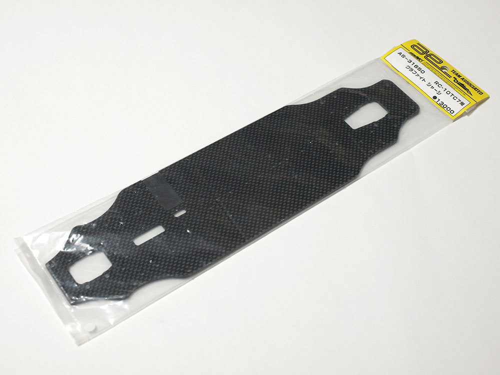 とり M830】アソシ AS-31650 RC-10 TC7用 グラファイト シャーシ 新品（検