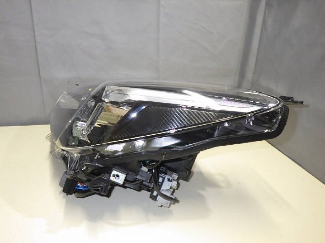 デミオ DJ系 LED 左ヘッドライト KOITO 100-18373 刻印:Z D09K-51040