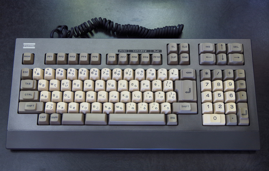 赤外線簡易検査済】富士通 FM77AV用キーボード N860-2794-T001 05B 