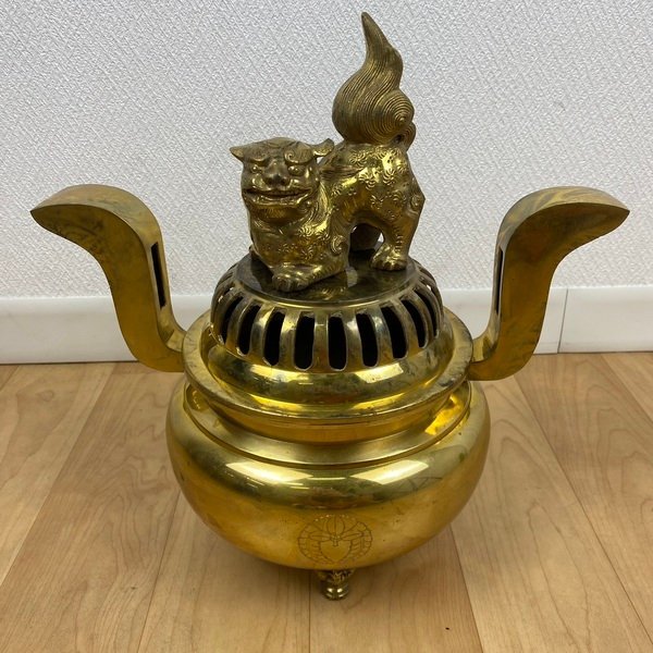 アウトレット品】 獅子掛中口香炉 1尺1寸 真鍮製 磨き 寺院用仏具 sp 