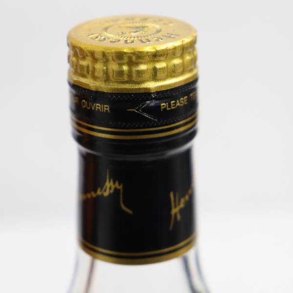 未開栓Hennessy⁄ヘネシー XO クリアボトル 700ml 40％ 金キャップ