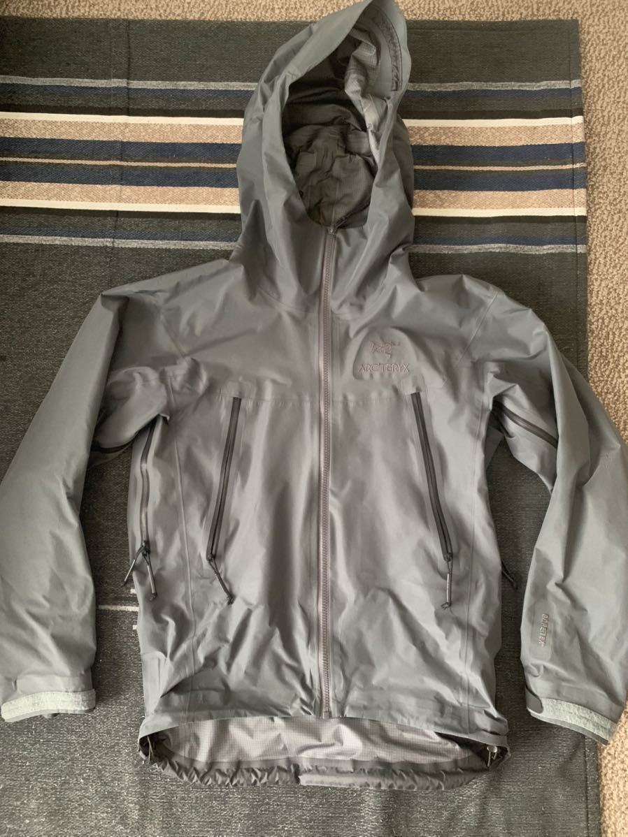 限定SALE，大得価 Arc'teryx leaf ALPHA JACKET LT GEN 2 MEN'S Wolf(Sサイズ以下)｜売買されたオークション情報、yahooの商品情報をアーカイブ公開 - オークファン 男性用