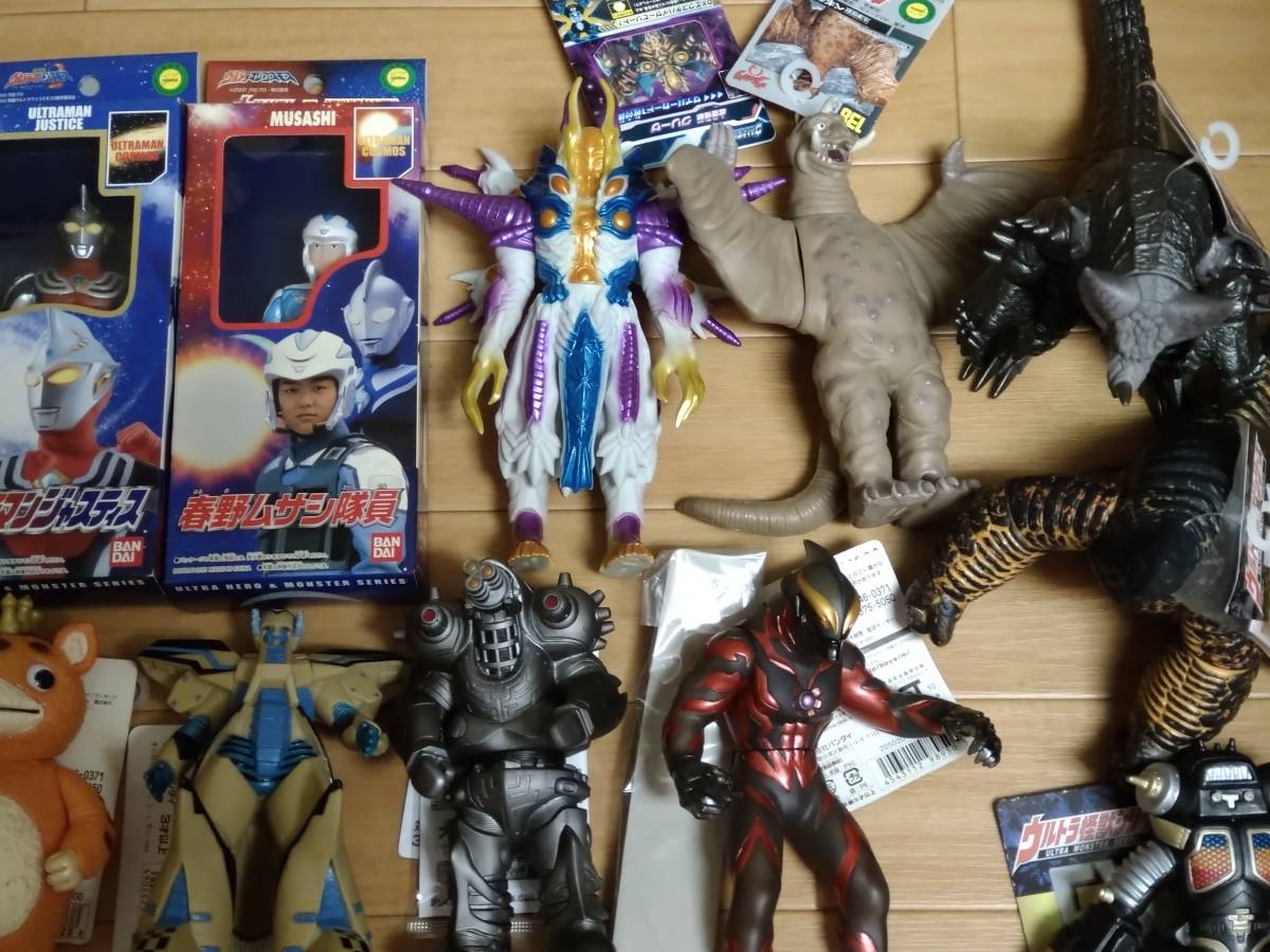 ウルトラ怪獣シリーズ、ウルトラ怪獣DX ベリアル、キングジョー 