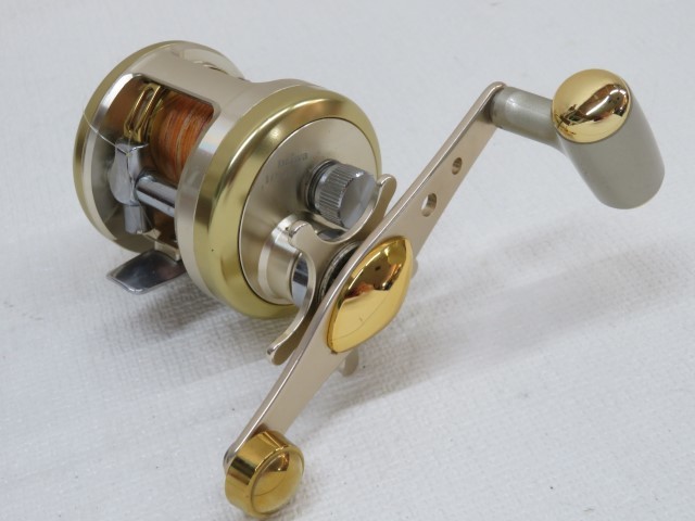□Daiwa 100FL ベイトリール Millionaire CV-Z ダイワ ミリオネア
