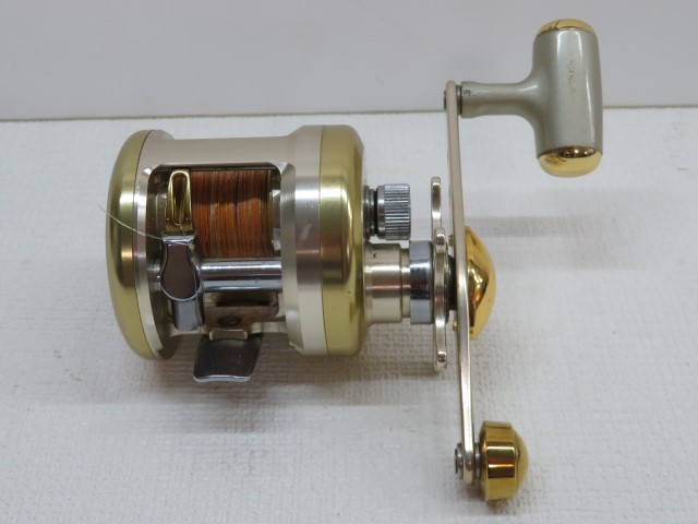 □Daiwa 100FL ベイトリール Millionaire CV-Z ダイワ ミリオネア