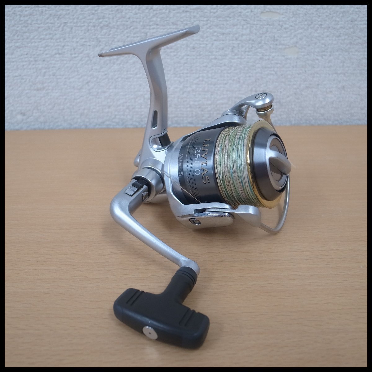 9185T DAIWA ダイワ '04 LUVIAS ルビアス 2500 スピニングリール