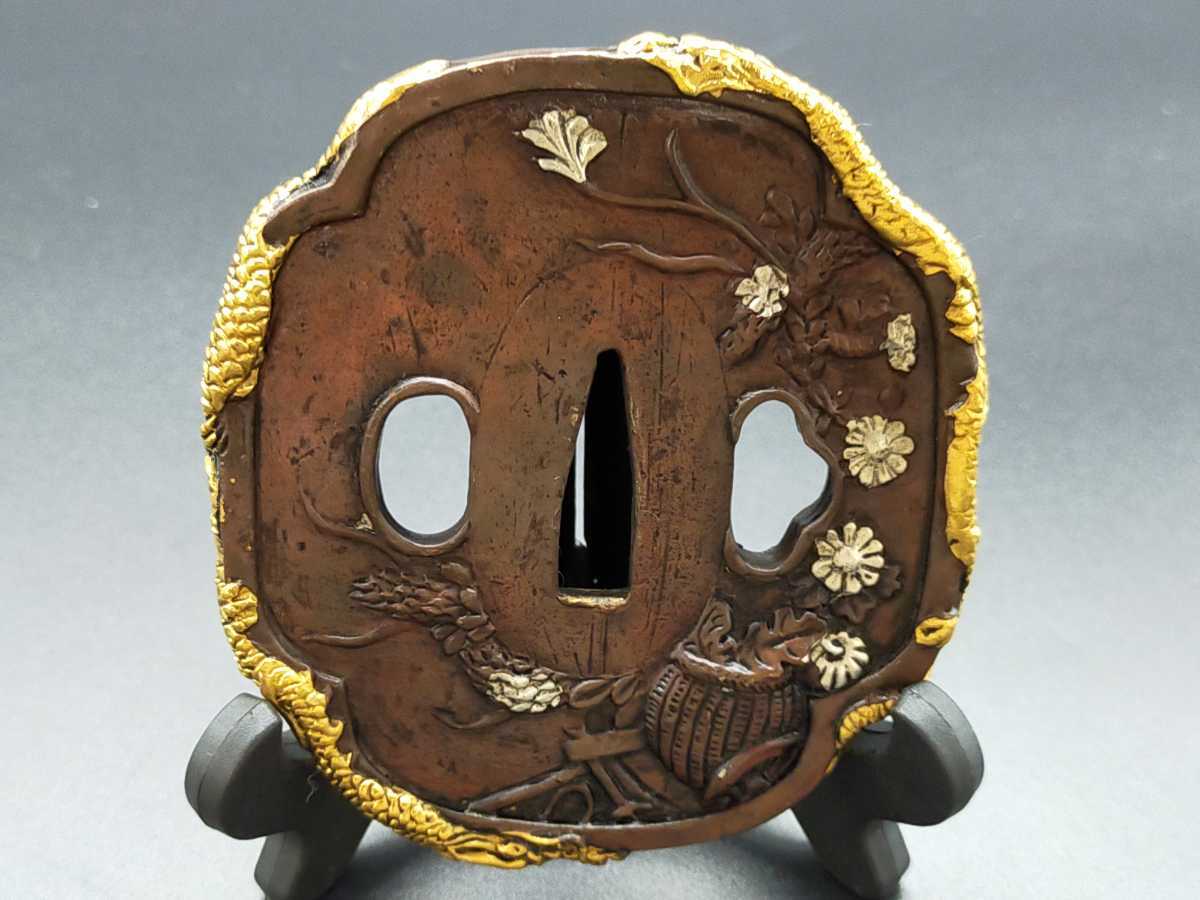 日本刀装具 刀鍔 銅地 絵金銀 鍔 細工 刀 刀の鍔 桜