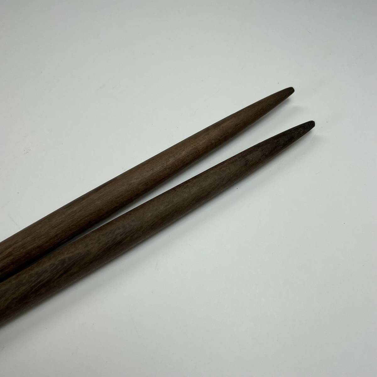 茶道具　中川浄益造　鉄製　利休倣　風炉張貫　火箸　共箱 漸】『中川浄益』 利休形 風炉鉄張貫火箸 炉桑柄火箸 茶道具 古美術 共