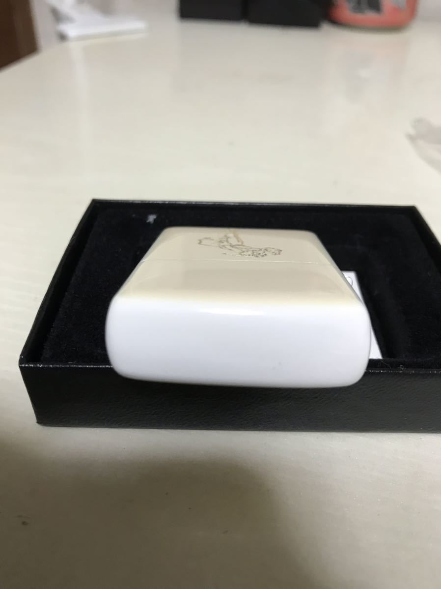 希少品 ZIPPO ジッポ ウィンディ windy エポキシ 彫刻 ホワイト 未使用 