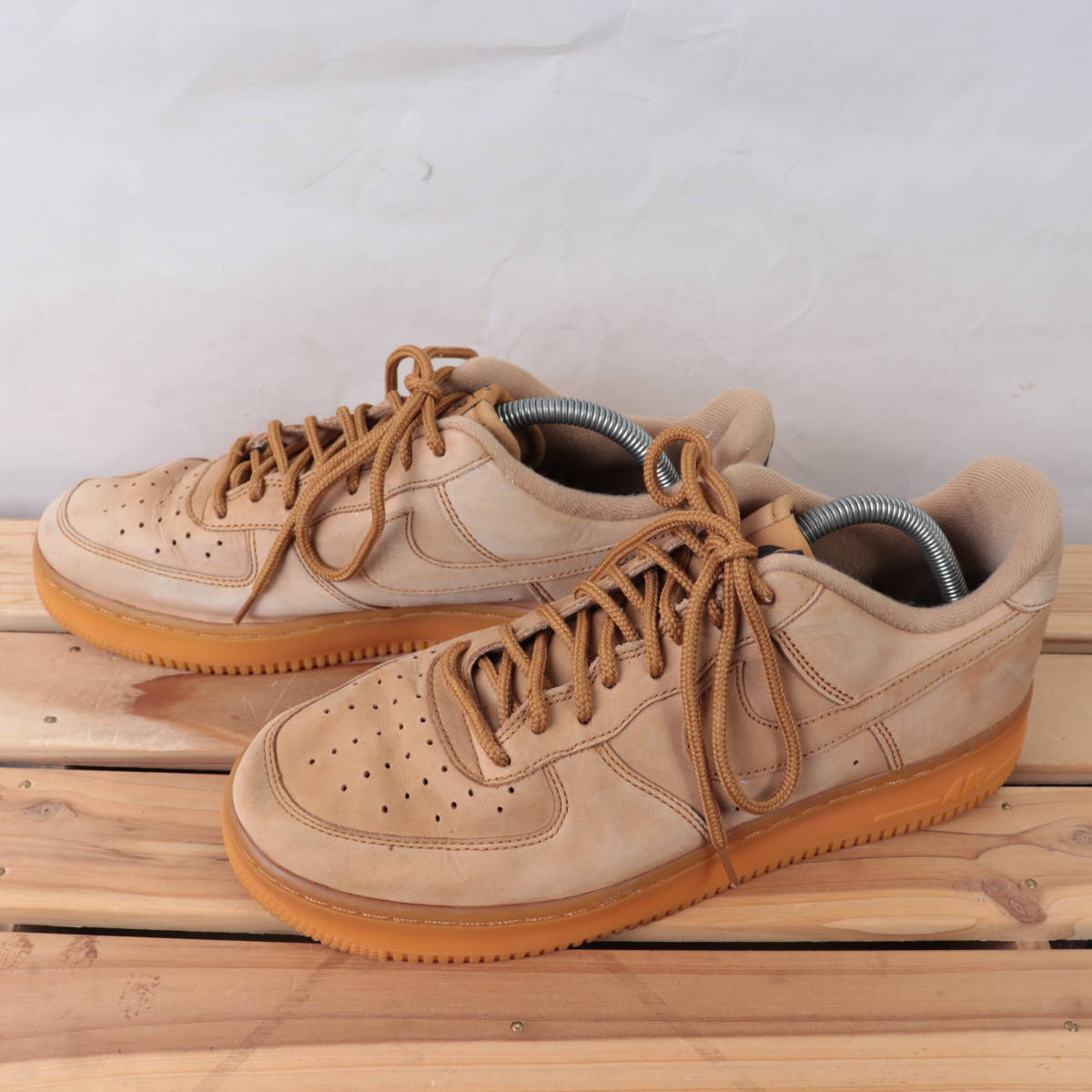 【本物保証，SALE】 z9001 ナイキ エアフォース1 US9 27.0cm/キャメル ブラウン NIKE AIRFORCE1 メンズ スニーカー(27.0cm)｜売買されたオークション情報、yahooの商品情報をアーカイブ公開 - オークファン 27.0cm