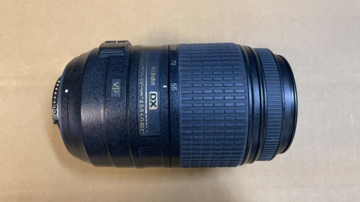 55-300mm AF-S DX ED Nikon VR f⁄4.5-5.6G NIKKOR Lens Nikkor