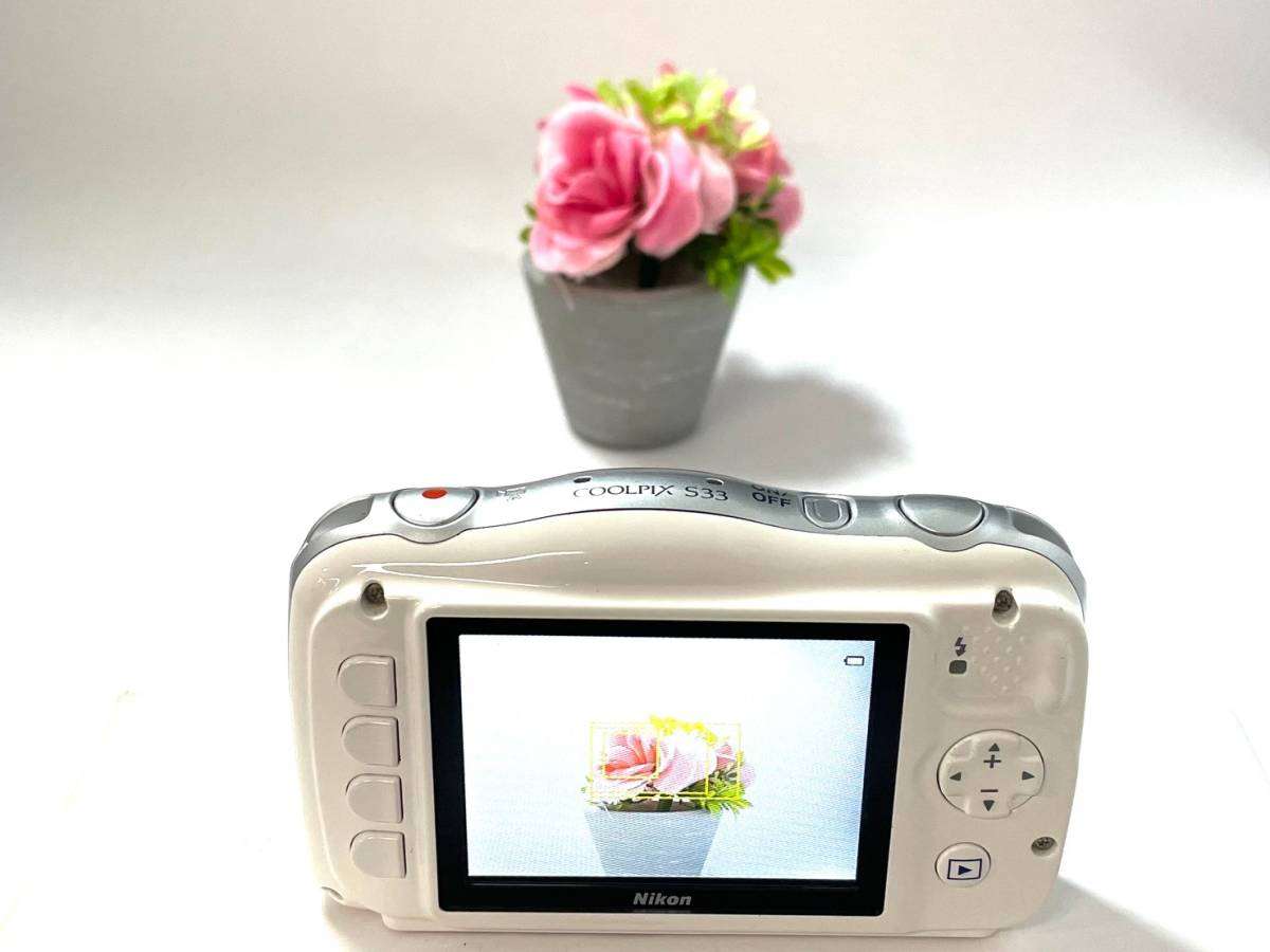 □ Nikon/ニコン COOLPIX/クールピクス S33 ホワイト/白 デジタル