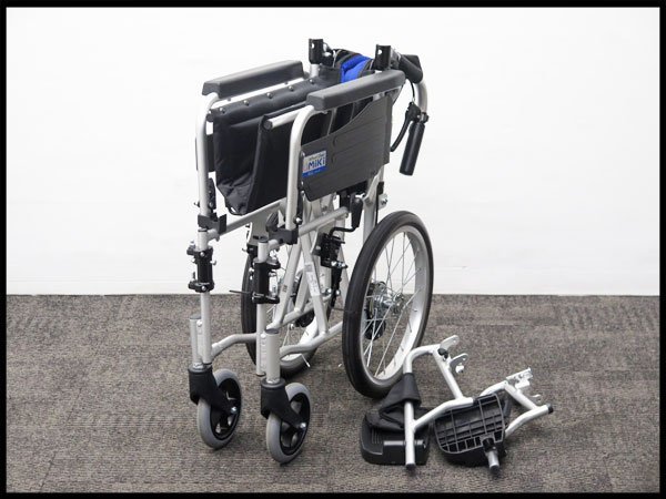 ○使用わずか!美品! MiKi/ミキ 介助型 スタンダード車椅子 BAL-4 ハイ