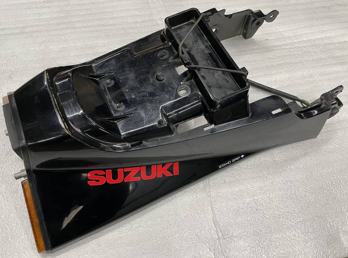 RG50ガンマ？ シートカウル 中古品 (γ Γ ウルフ)