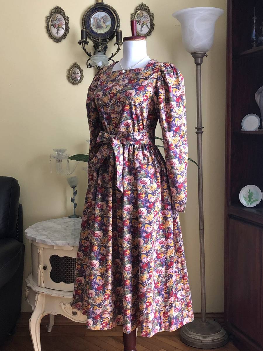 ローラアシュレイ】ヴィンテージ/可憐花柄/コットンフレアードレス  