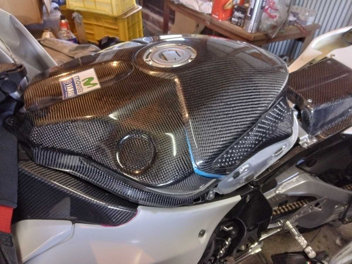 Yzf-R1(15〜)カーボンファイバー タンクカバー 15~19・20~YZF-R1/R1M