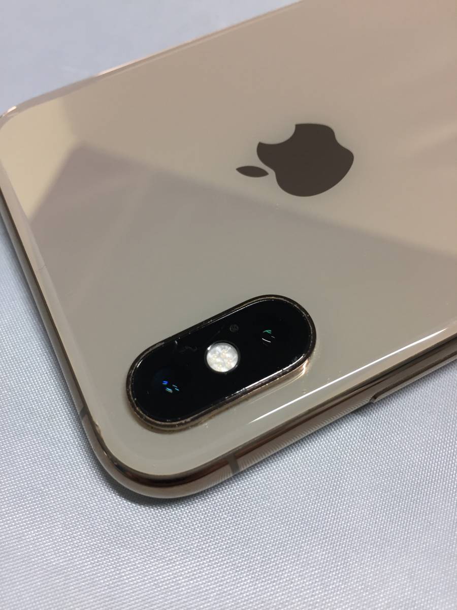 □完品 Apple iPhone Xs 256GB au ゴールド MTE22J/A 【22/1003/01