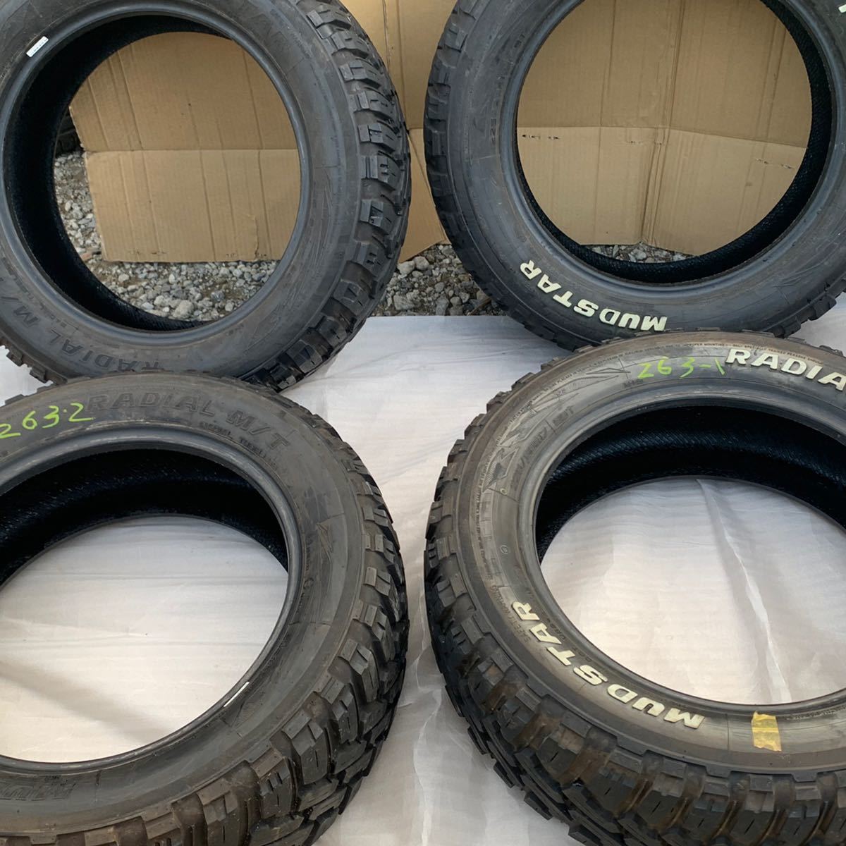 サマータイヤ マッドスター MUDSTAR RADIAL M/T ホワイトレター 225 