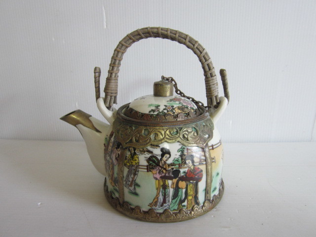 新年SALE！大明弘治年製 底部款識 緑釉二龍戯珠 碗 木箱付 中国古美術