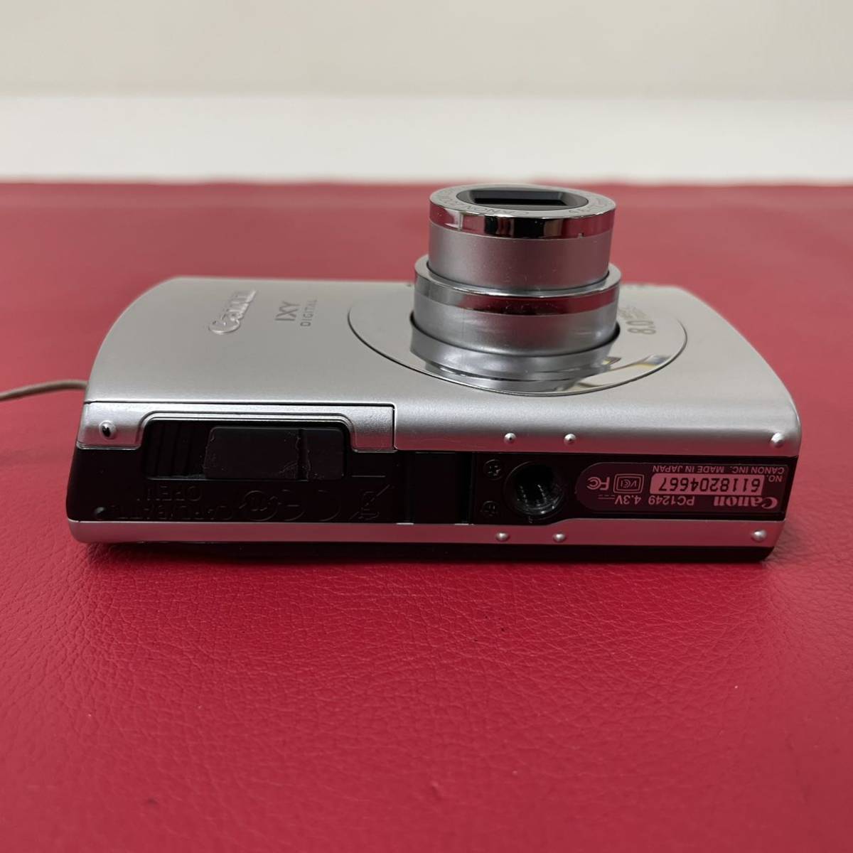 ☆A Canon IXY DIGITAL 910 IS バッテリー 充電器 説明書付 デジタル