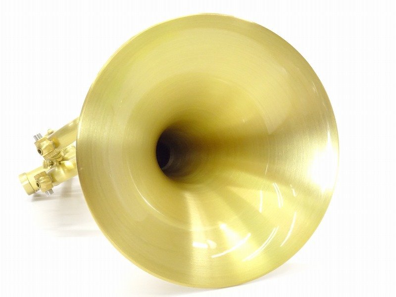 ♪♪【美品・元箱付】QUEEN BRASS Hino トランペット B♭ 日野皓正
