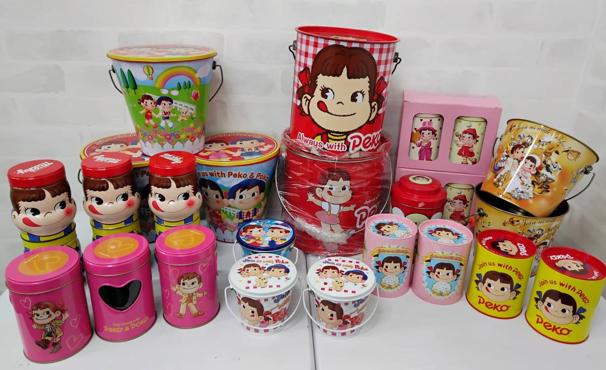 ペコちゃん : 缶バッジ 限定コレクションBOX 新品未開封 公式通販 2021