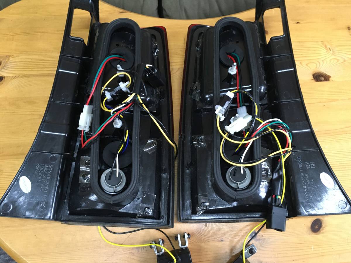 NCP31 bB LED テールランプ 左右 流れるウインカー bB ⁄ NCP31 LED