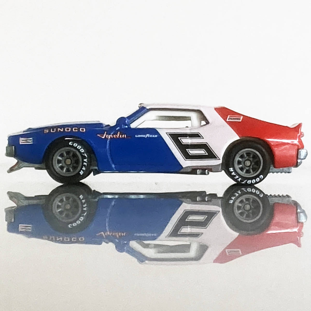 ホットウィール '71 AMC ジャベリン ヴィンテージ レーシング 1/64 ホットウィール '71 AMC ジャヴェリン ヴィンテージレーシング