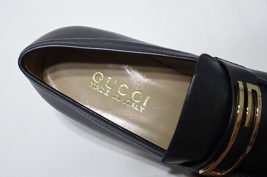 新品未使用 GUCCI グッチ Gロゴ ビット ローファー 100 0447 新品未使用 GUCCI グッチ Gロゴ ビット ローファー 100 0447