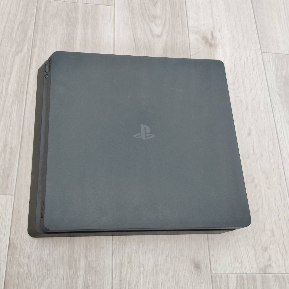 【5666497】SONY PS4 2200 320GB 本体のみ ジャンク JUNK