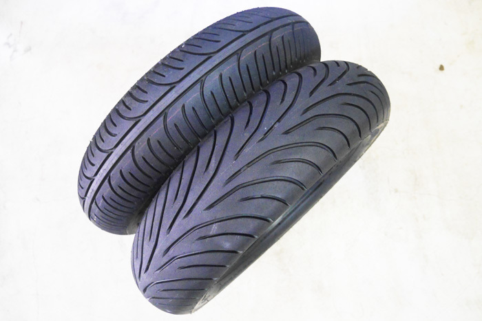 ブリヂストン ミニバイクレインタイヤ BT601SSWET前後中古