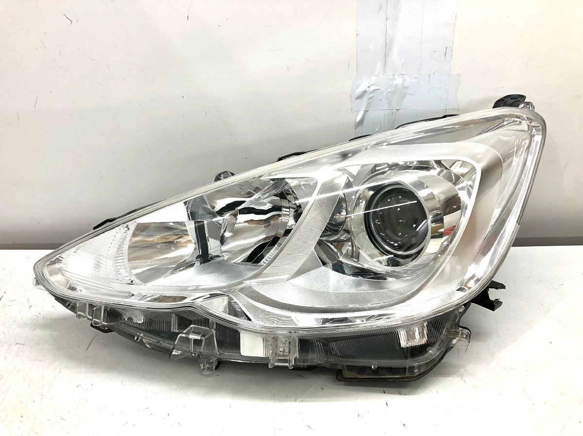 低価，人気 トヨタ アクア NHP10 中期 純正 ヘッドランプ 左 ハロゲン KOITO52-291 刻印A 36A-34m(ヘッドライト)｜売買されたオークション情報、yahooの商品情報をアーカイブ公開 - オークファン トヨタ用
